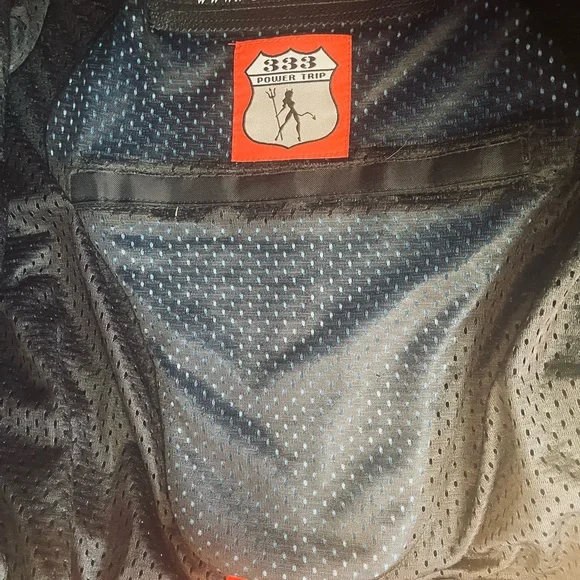 POWER TRIP MOTORCYCLE JACKET WITH AMOR BACK , ELBOW, SHOULDER PADDED PROTECTION - Picture 4 of 8